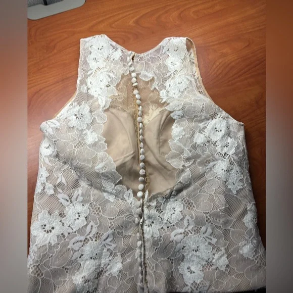 sale two more hours 3/31 Wtoo by Watters Willowby Embroidered Lace Bridal Top - Picture 3 of 13